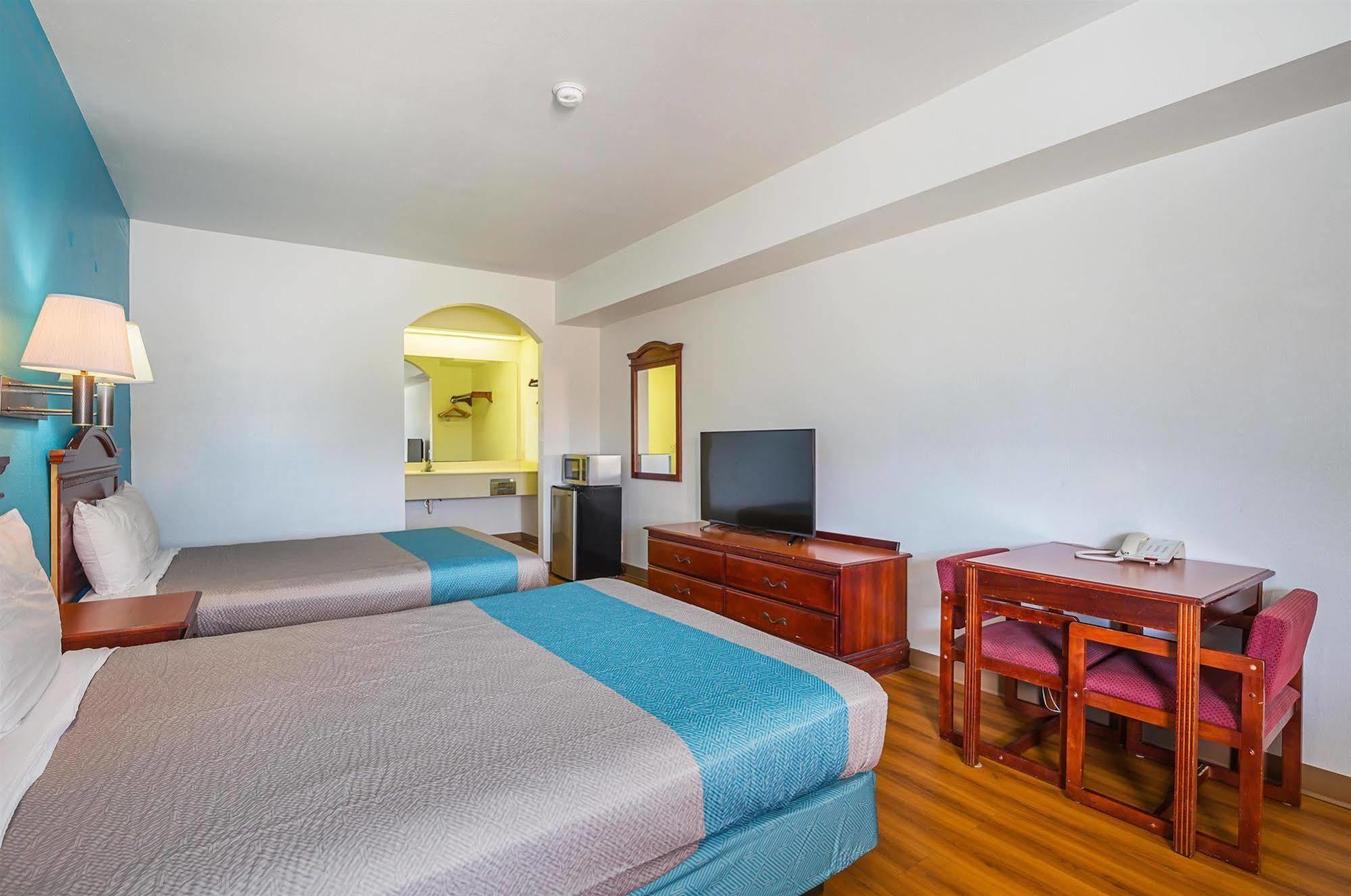 Island Inn By Oyo Galveston Beach, Tx Buitenkant foto